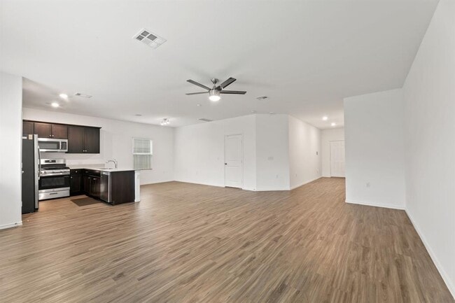 Building Photo - 14313 Sandrock Bnd