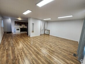 Building Photo - 3165 Sandwich St.