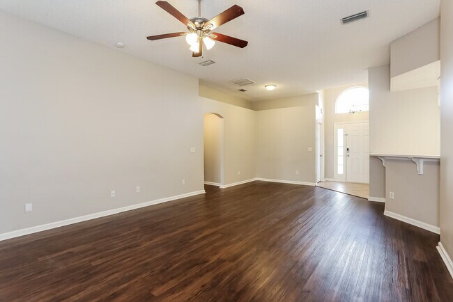 Foto del edificio - 1771 Moss Creek Dr