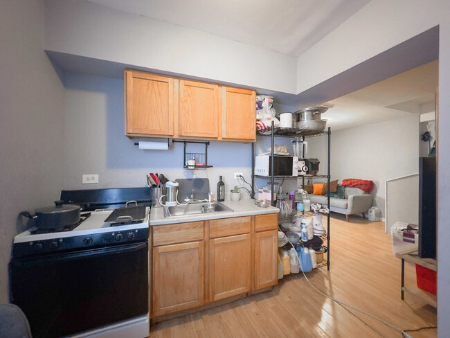 Building Photo - 2919 W McLean Ave