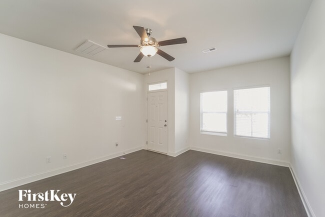 Foto del edificio - 9548 Blue Knoll Ct