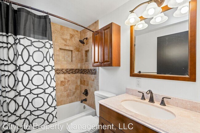 Foto del edificio - 4 br, 1 bath House - 654 Valemont Drive