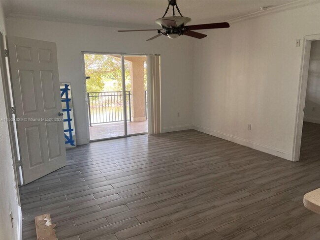 Foto del edificio - 230 SW 117th Terrace