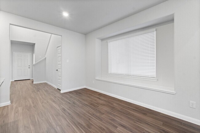 Foto del edificio - 13357 Burbot Dr