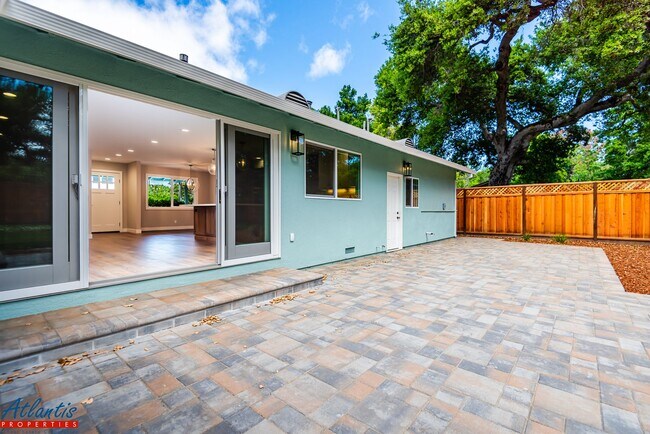 Building Photo - Stunning Home | Completely Remodeled | Des...
