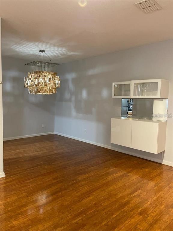 Foto del edificio - 6443 Axeitos Terrace