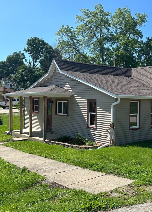 200 W Park Ave, Runnells, IA 50237 - House Rental in Runnells, IA ...