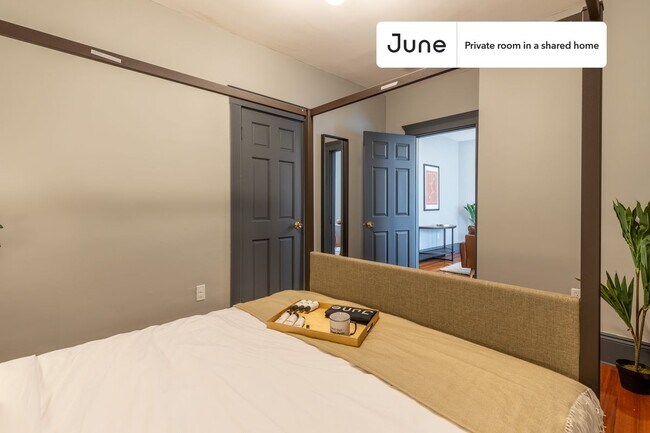 Foto del edificio - Room in Shared 3 bed/1 bath home in Savin Hill