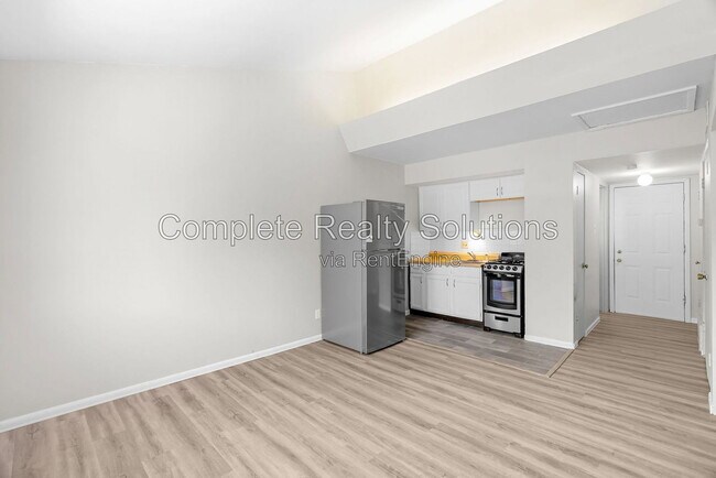Foto del edificio - 2323 Woodson Rd
