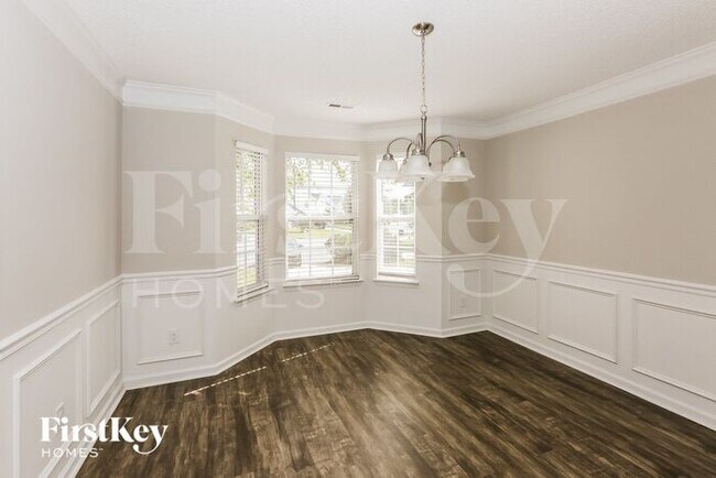 Foto del edificio - 4852 Asherton Pl NW
