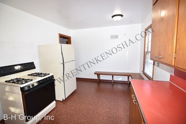 Building Photo - 3 br, 1 bath House - 5237 35th Ave