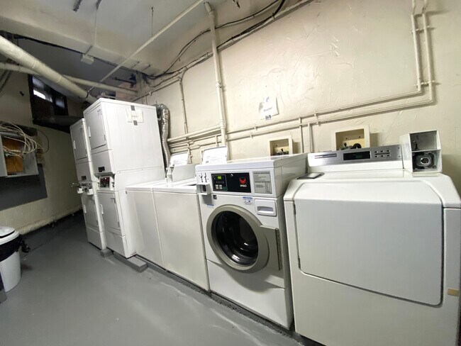 Foto del edificio - 78 Saint Stephen St