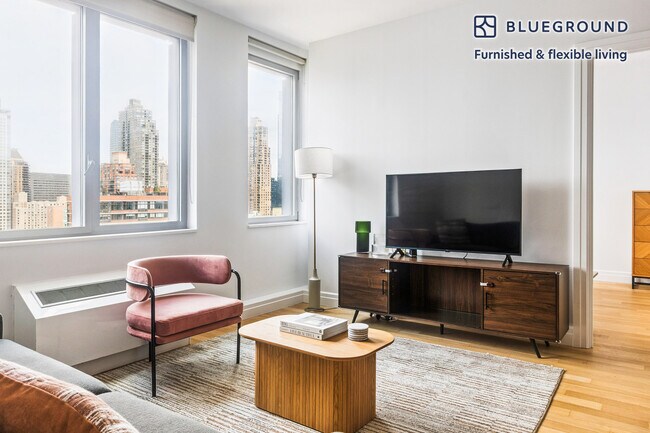 Foto del edificio - 550 W 54th St