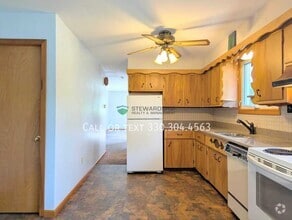 Building Photo - 1060 Richard Ave SW