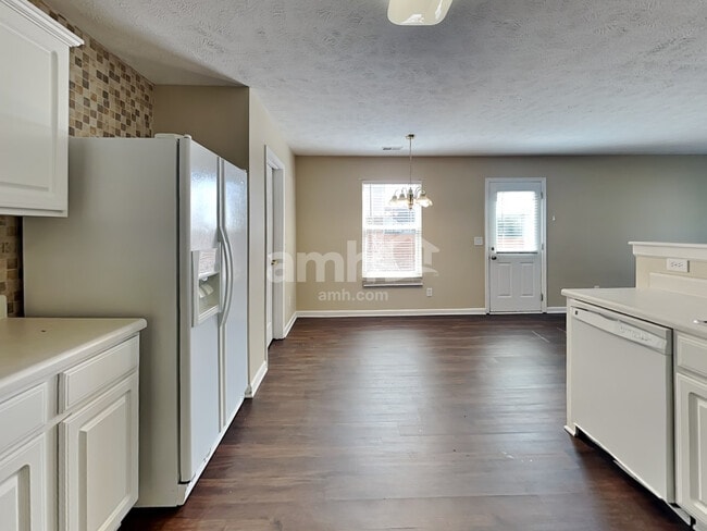 Foto del edificio - 2853 Park Knoll Dr