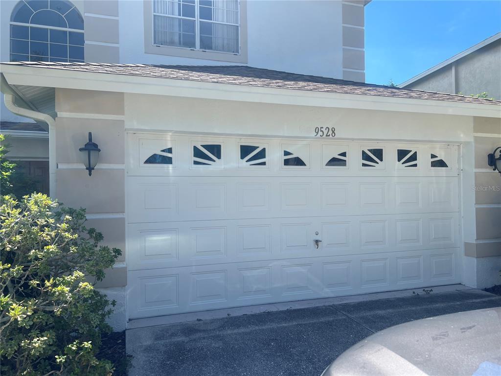 Foto principal - 9528 Knightsbridge Cir