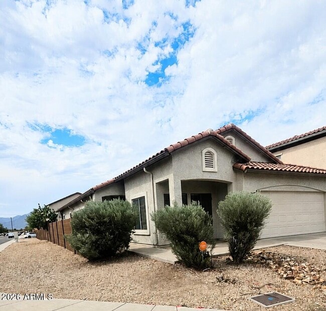 Building Photo - 9915 W Wier Ave
