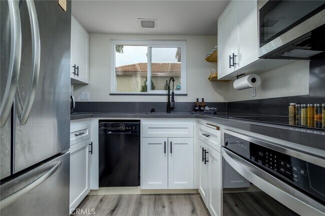 Foto del edificio - 23306 La Mar