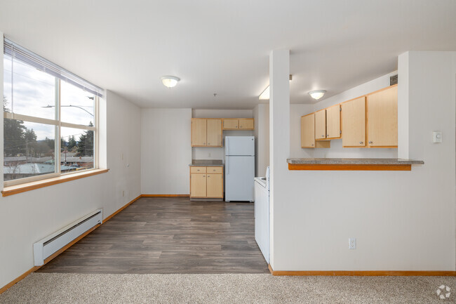 Interior Photo - Hazelwood Station - Income Restrictions Apply