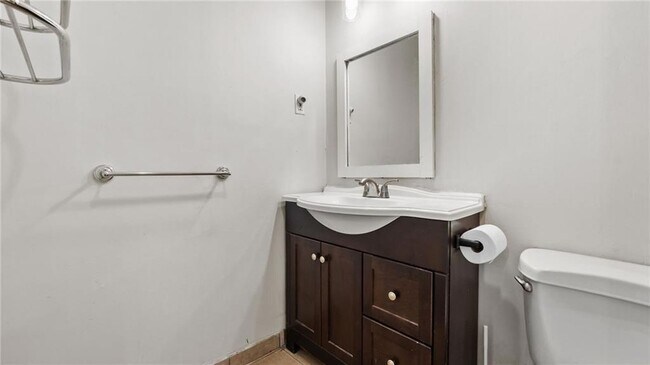 Building Photo - 2787 Parliament Ct