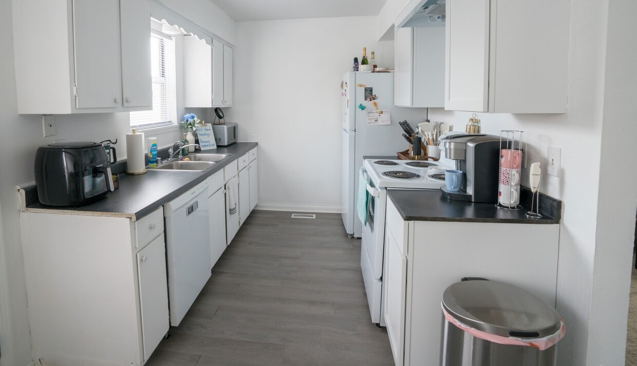 Photo - 722 Alton Rd (East Lansing, MI)