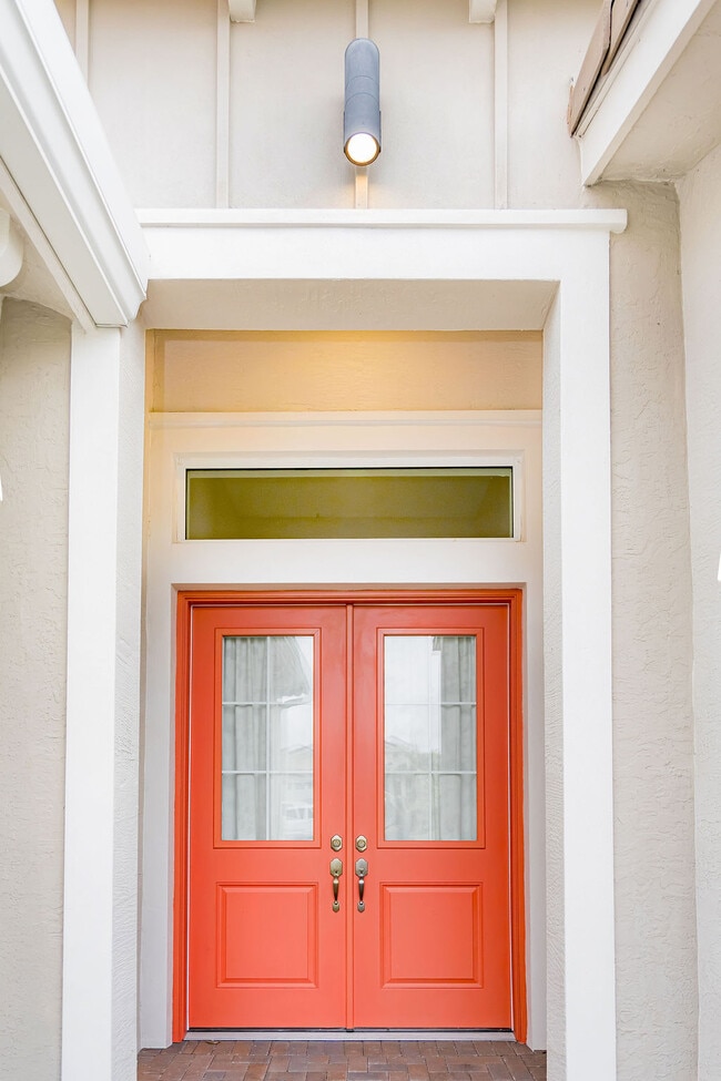 Photo - 15323 Goldfinch Cir House