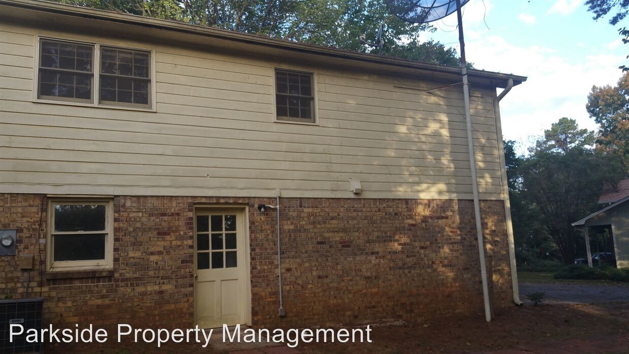 Building Photo - 4030 Stilesboro Ct NW