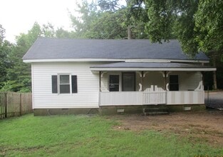 Building Photo - 3924 Rock Hill Church Rd