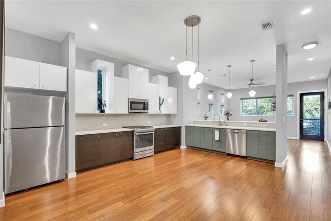 Foto del edificio - 1518 Parker Ln