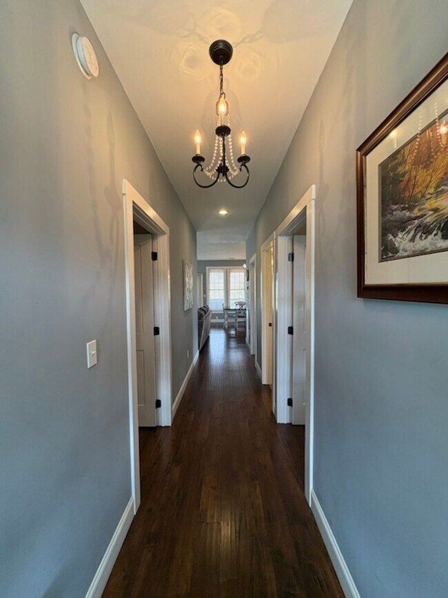 Foto del edificio - 1150 Sanctuary Shrs Wy