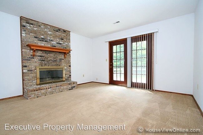 Building Photo - 2033-2033 Perryville Rd