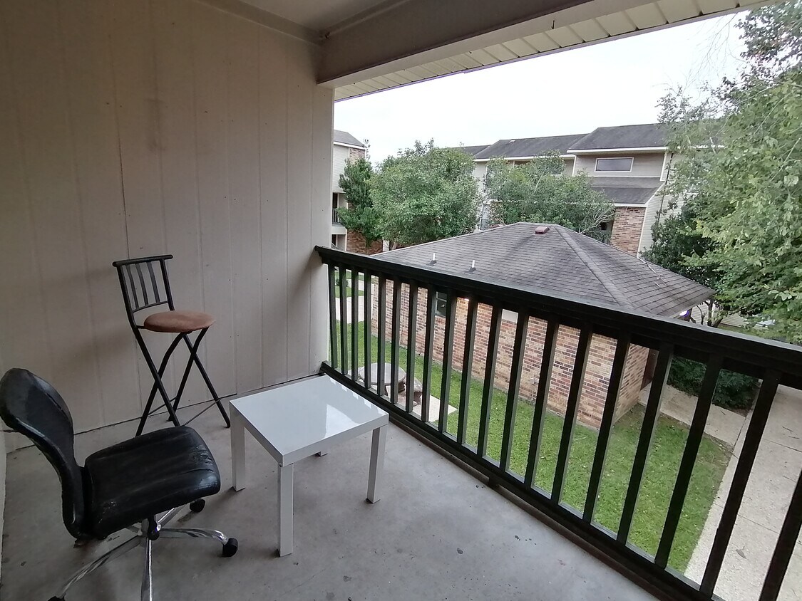 1826 S Brightside View Dr Unit F, Baton Rouge, LA 70820 Condo for