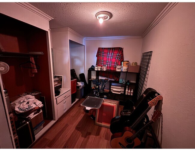 Foto del edificio - 614-616 Clinton St