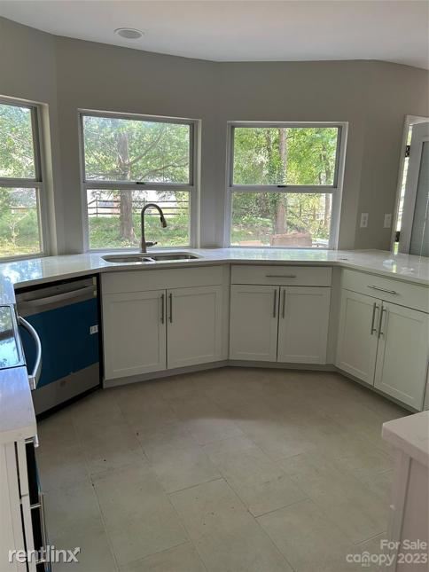 Foto del edificio - 4 br, 2 bath House - 1520 R Pine Mountain ...