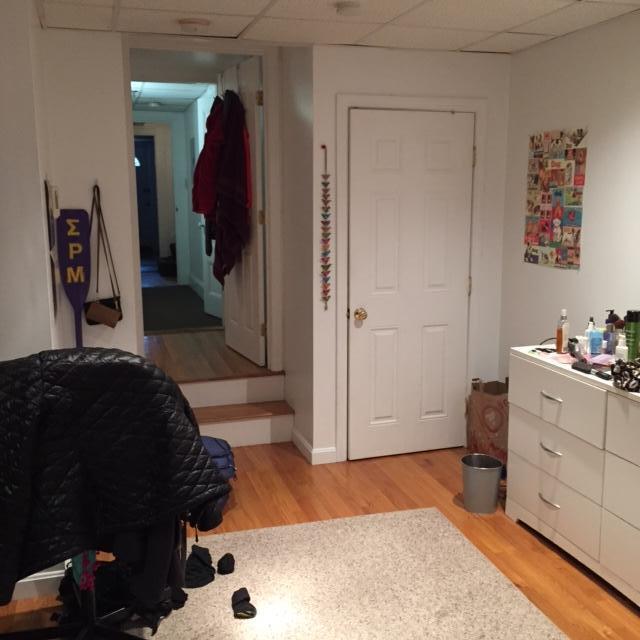 Foto del edificio - 1061 Beacon St