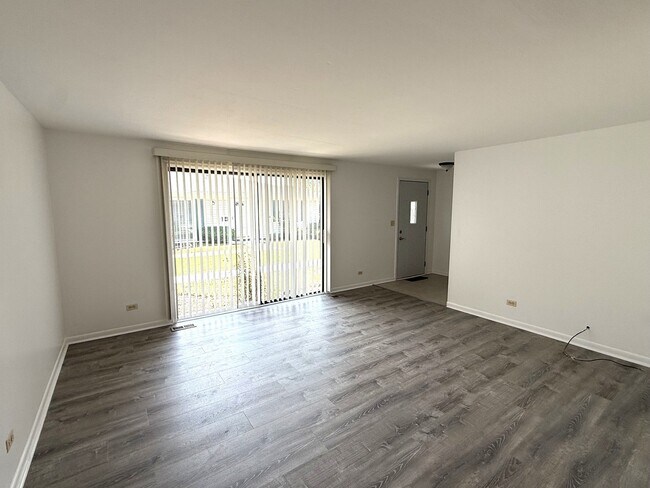 Foto del edificio - 206 Barcliffe Ln