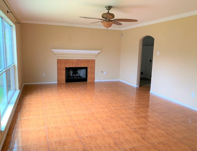 Building Photo - 5218 Fairtide Dr