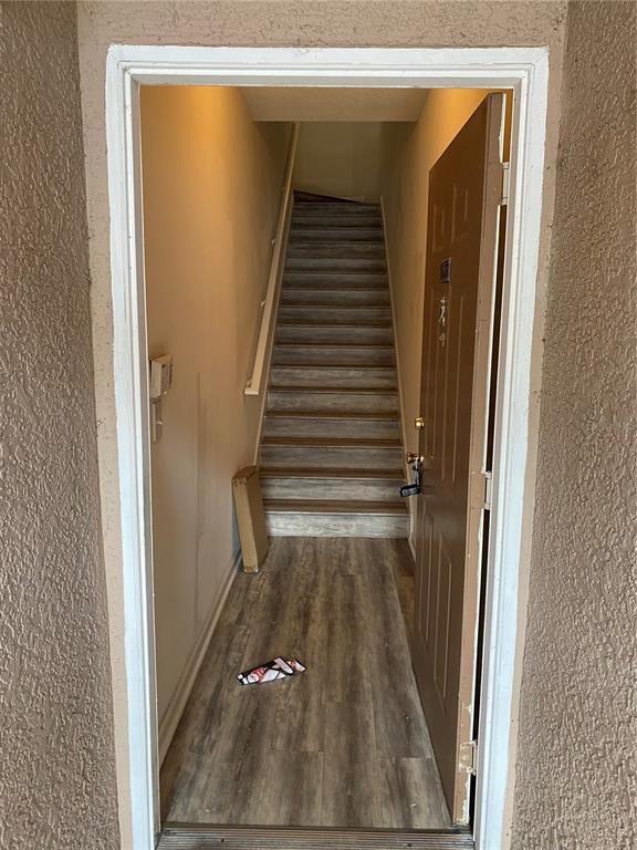 Building Photo - 10515 Villa View Cir