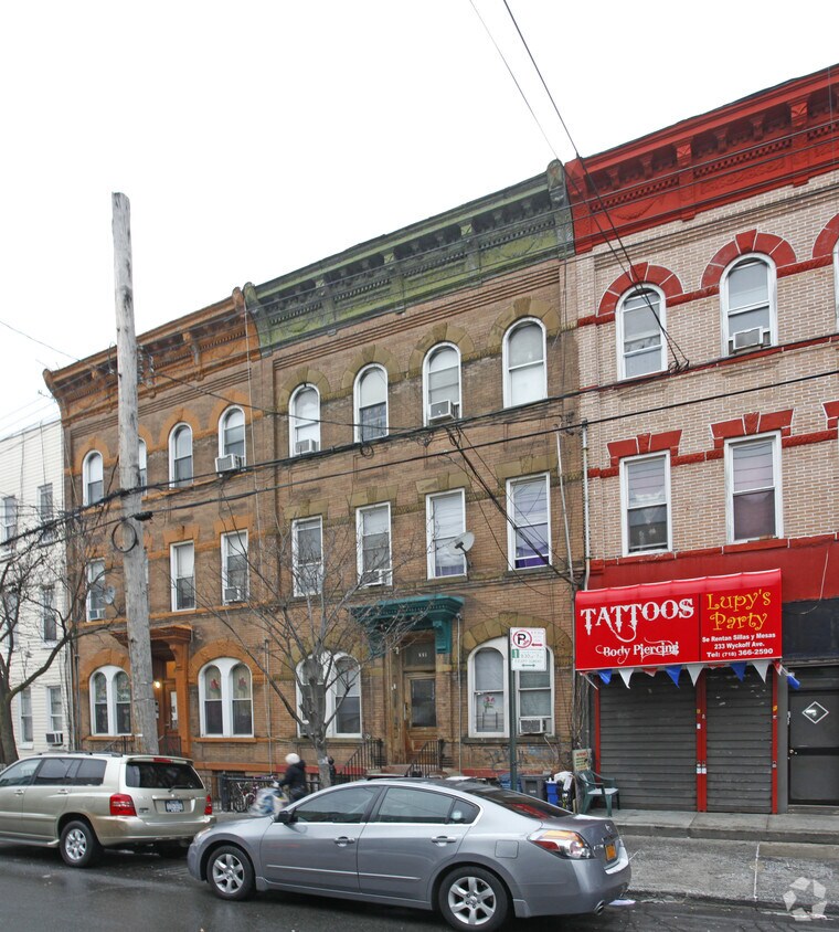 231 Wyckoff Ave, Brooklyn, NY 11237 Apartments in Brooklyn, NY