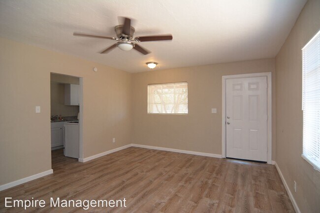 Foto del edificio - 2 br, 1 bath House - 4519 E. 20th Street