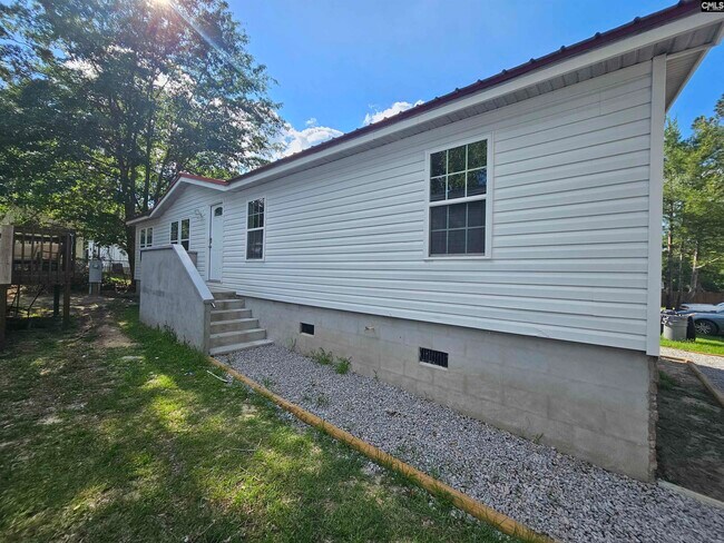 Building Photo - 39 Dudley Rd