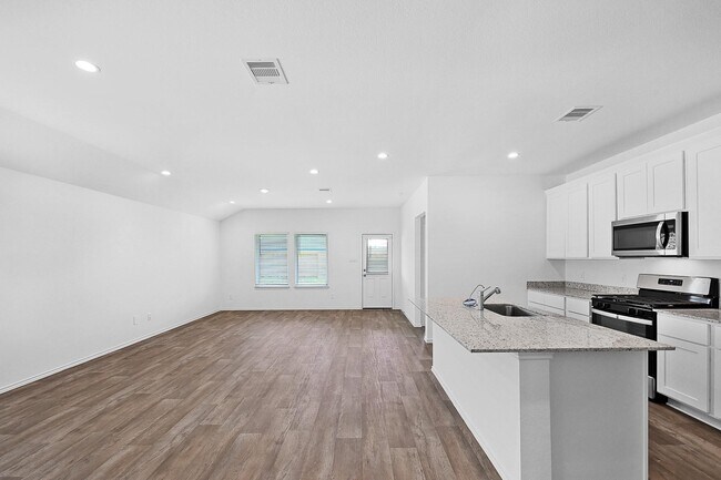 Building Photo - 4219 Bedwyn Bay Dr