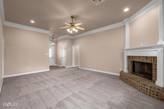 Foto del edificio - 6012 Whitney Dr