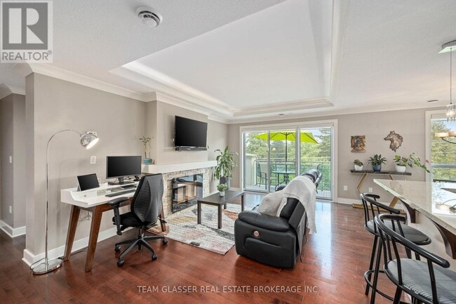 Building Photo - 320 Sugarcreek Trail