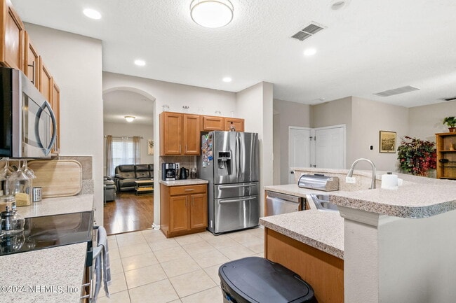 Building Photo - 1545 Harvest Cove Dr