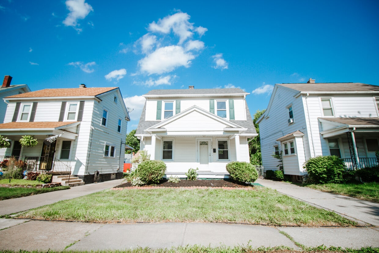 Foto principal - 3342 Jeannette Ave
