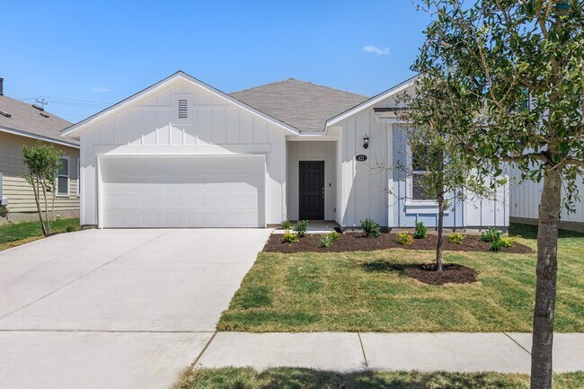 Foto del edificio - Well Maintained Home Available for Mid-October Move-In