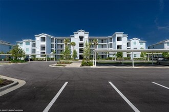 Building Photo - 14061 Heritage Landing Blvd