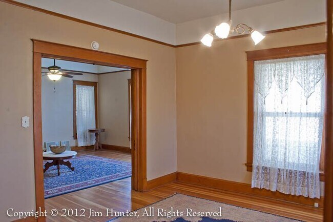 Foto del edificio - 9742 4th St NW