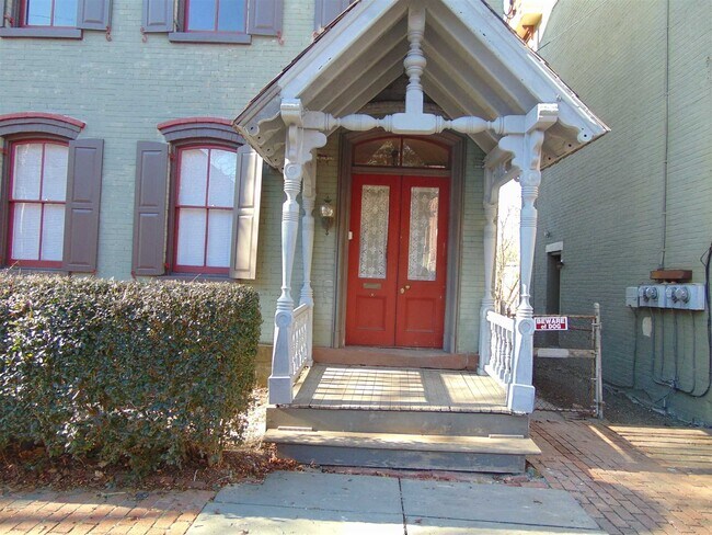 Foto del edificio - 6 Grand St